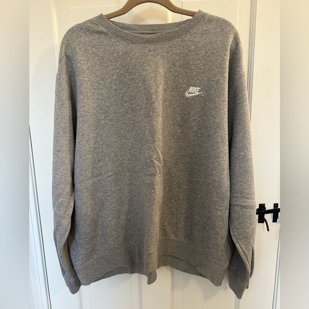 Men’s XL Nike Sweatshirt